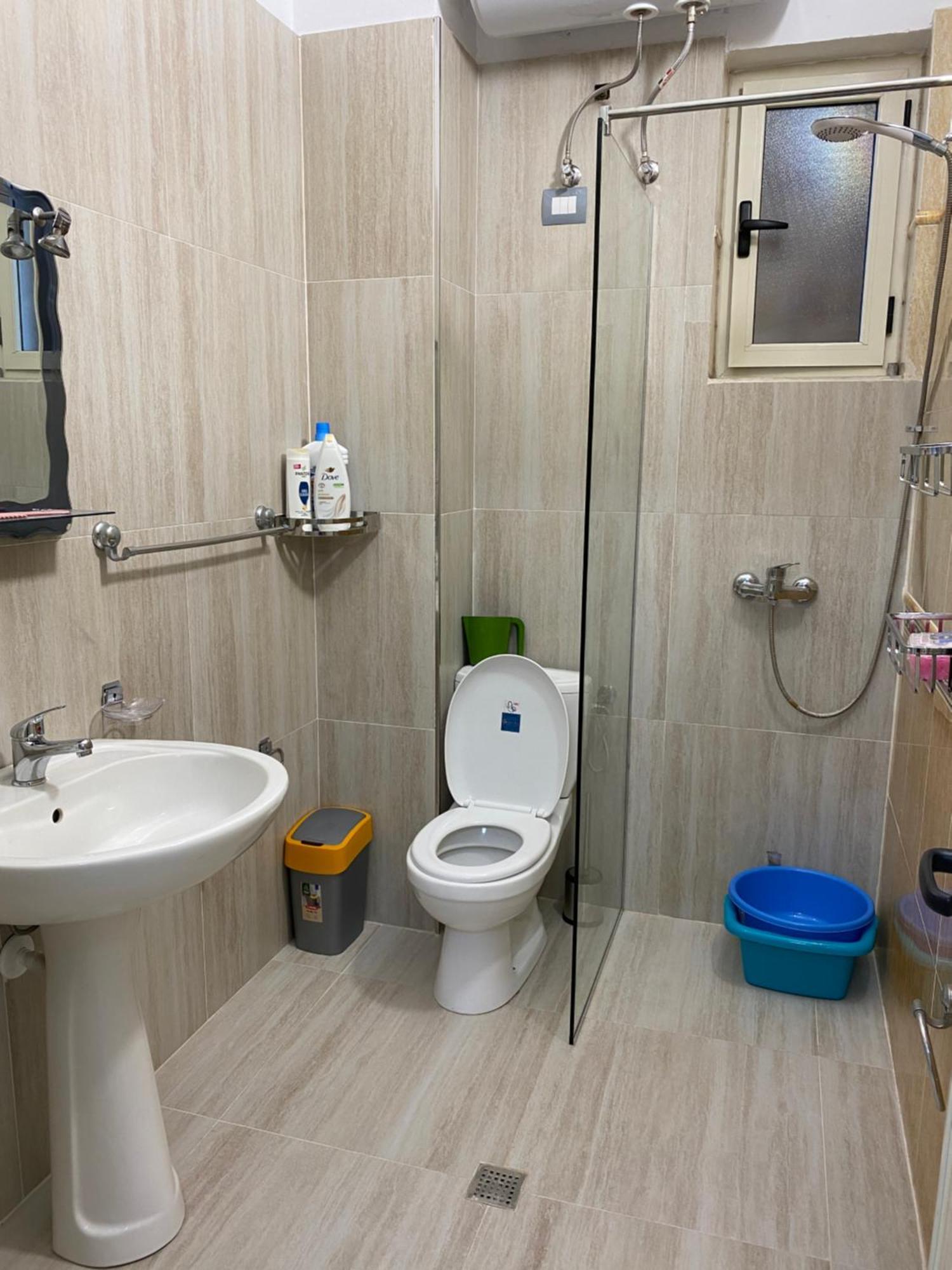 Tinas Rooms Durrës Esterno foto